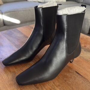 Reformation Roberta Ankle Boot Black